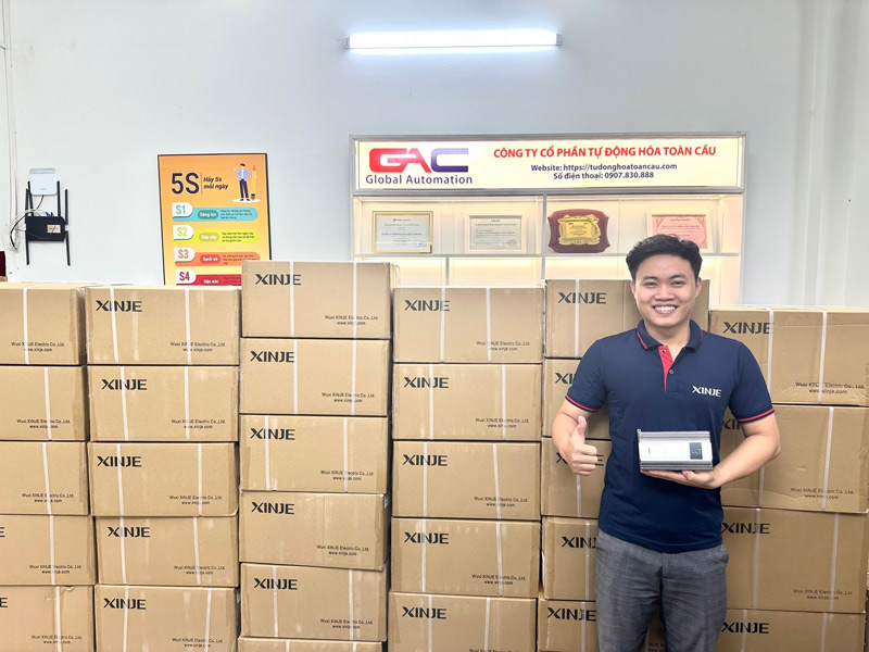 PLC Xinje, HMI Xinje, Servo Xinje về ngập kho